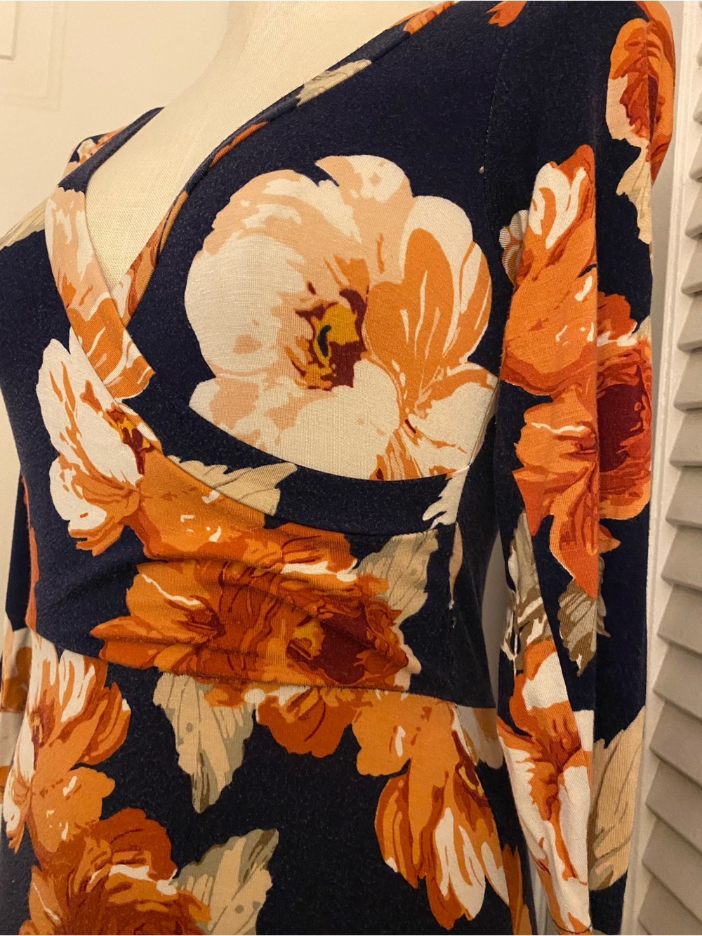 Hello MIZ Navy Maxi Dress with Orange and Cream Floral Print- Size Small - Picture 3 of 8